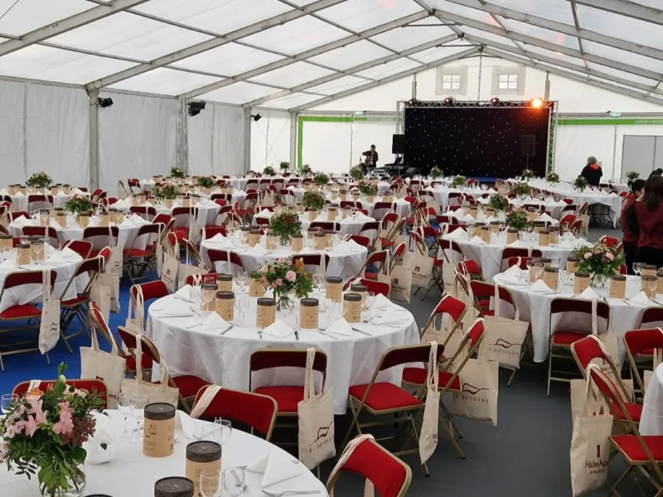 EST EVENEMENT